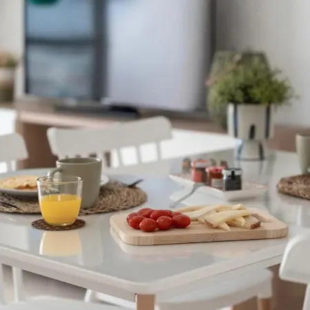 Serene Terrace And Pool * بلايا ذي لاس أميريكاس