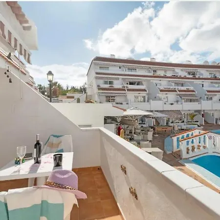 شقة Serene Terrace And Pool *