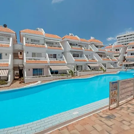 Serene Terrace And Pool Apartment Playa de las Américas