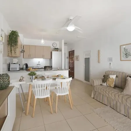 Appartamento Serene Terrace And Pool Playa de las Americas (Tenerife)
